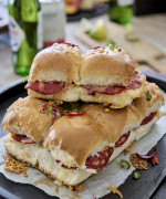 TOASTED CHORIZO AND MOZZARELLA SLIDERS