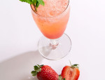 Strawberry & Mint Cointreau Fizz