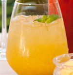 Non-alcoholic Tropical Fruit Punch 